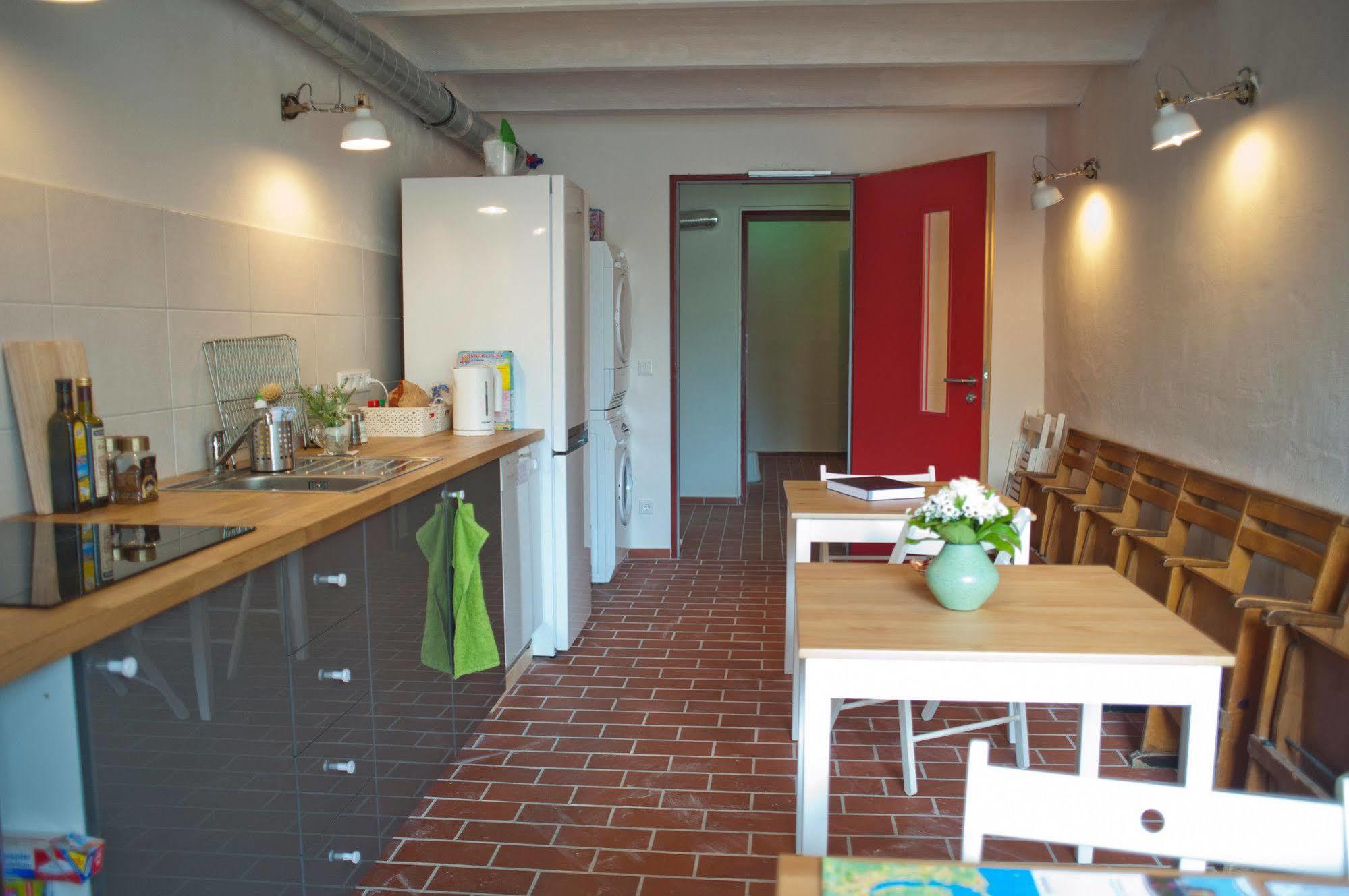 Subraum Hostel Rostock Zewnętrze zdjęcie