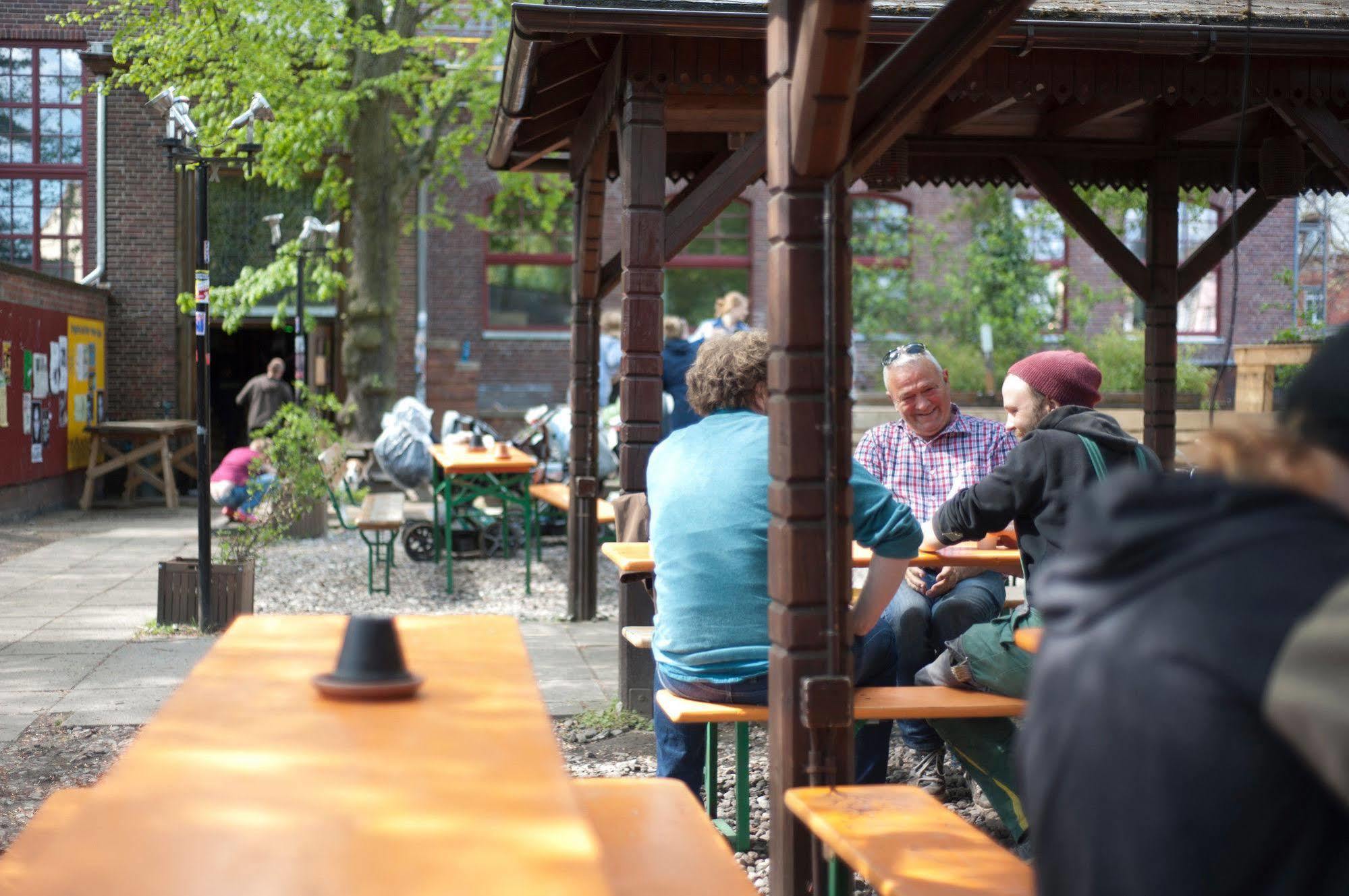 Subraum Hostel Rostock Zewnętrze zdjęcie